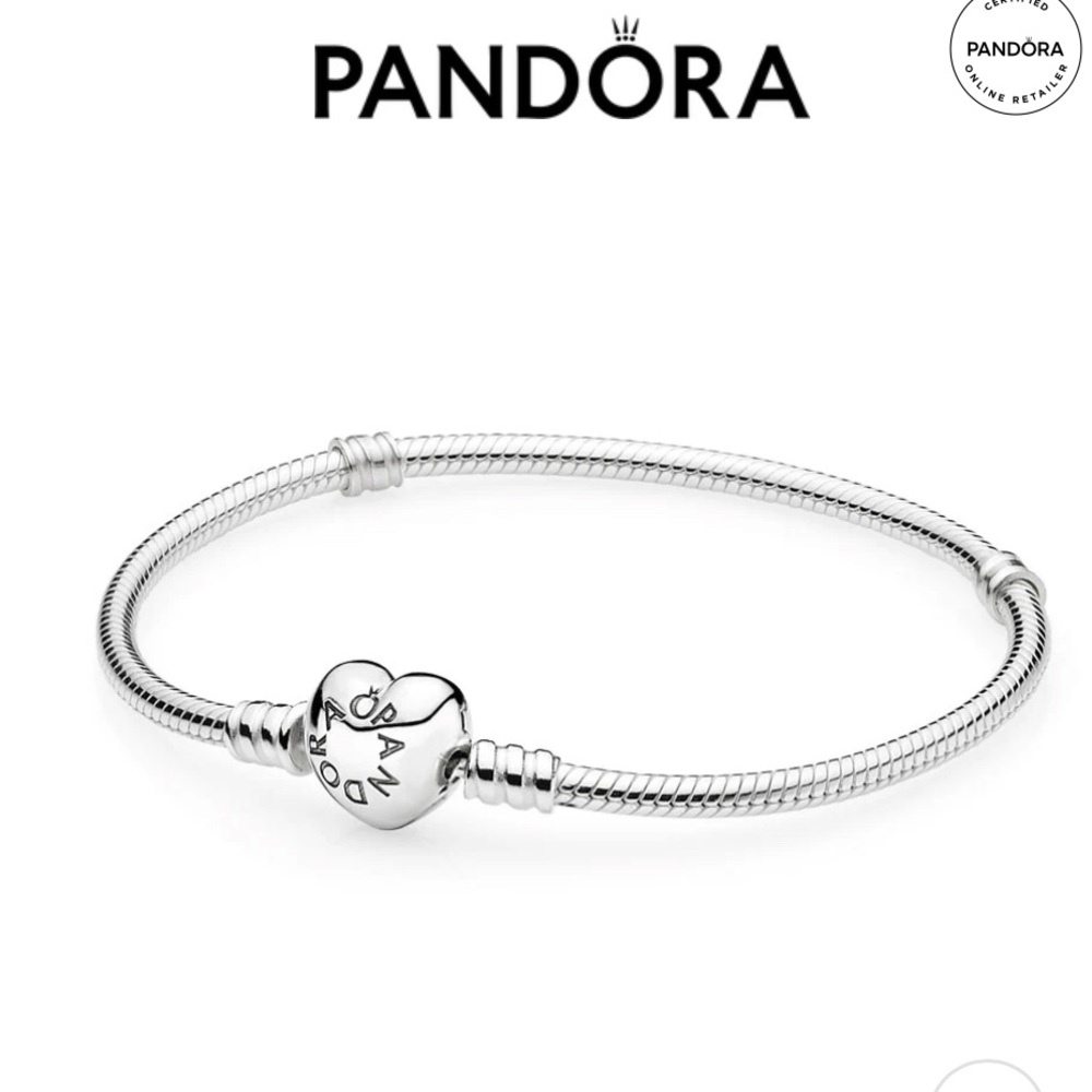 PANDORA MOMENTS HEART CLASP SNAKE CHAIN BRACELET